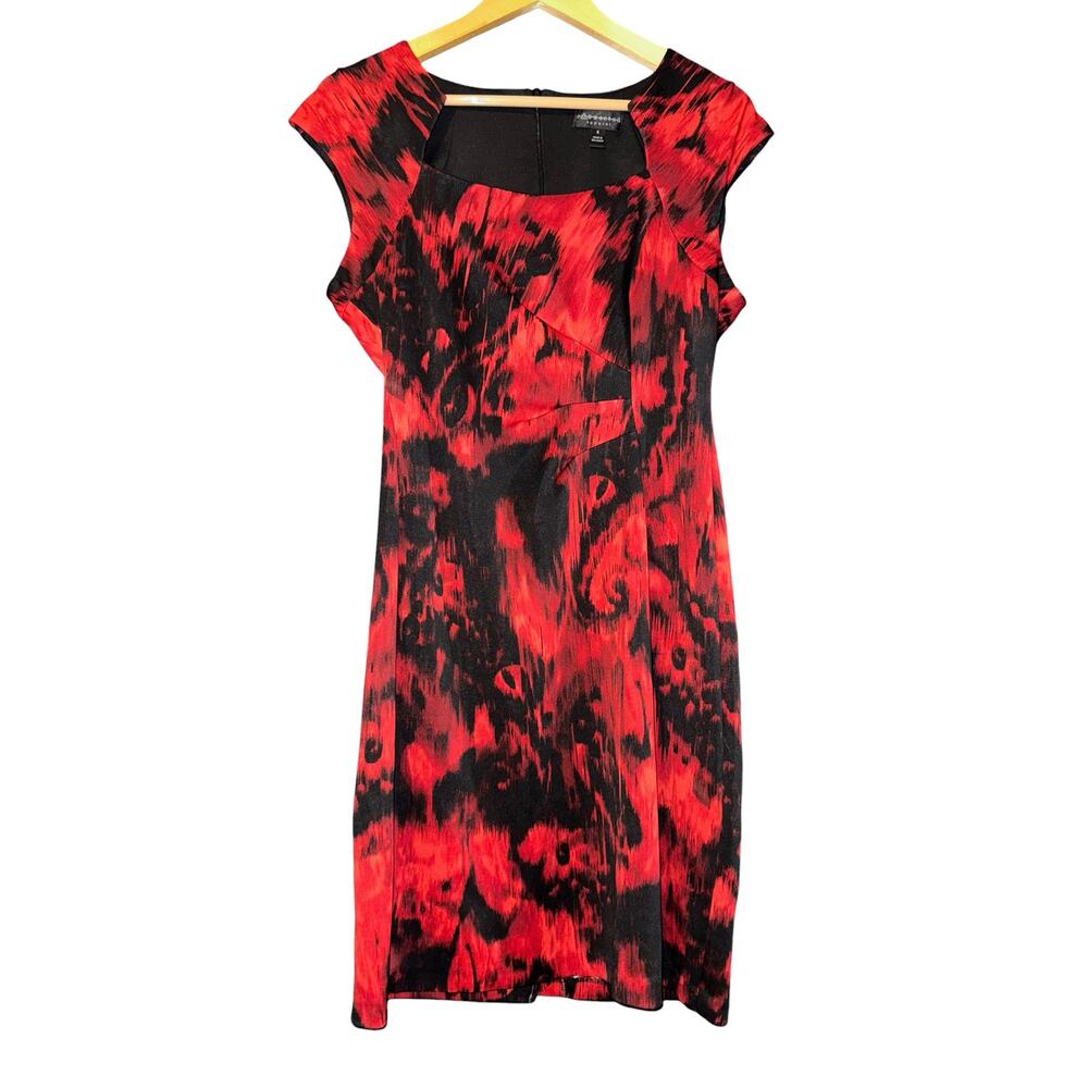 Connected Apparel Vamp Sheath Dress Women's‎ Size 6 Romantic Abstract Artsy Red